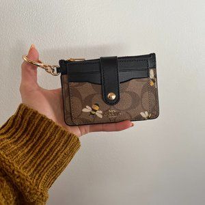 COACH Mini Skinny ID Case/Wallet Bumblebee Print